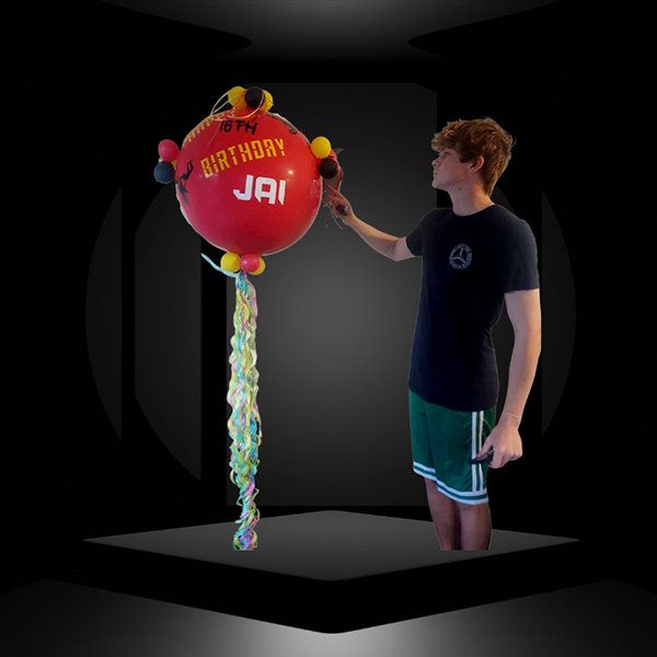 16th Piñata Image