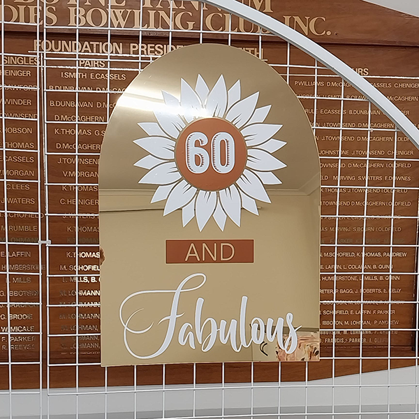 60cm Gold Arch Image