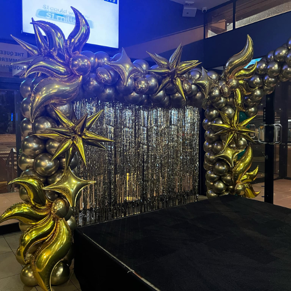 The Queens Hotel Melbourne Cup Day Image