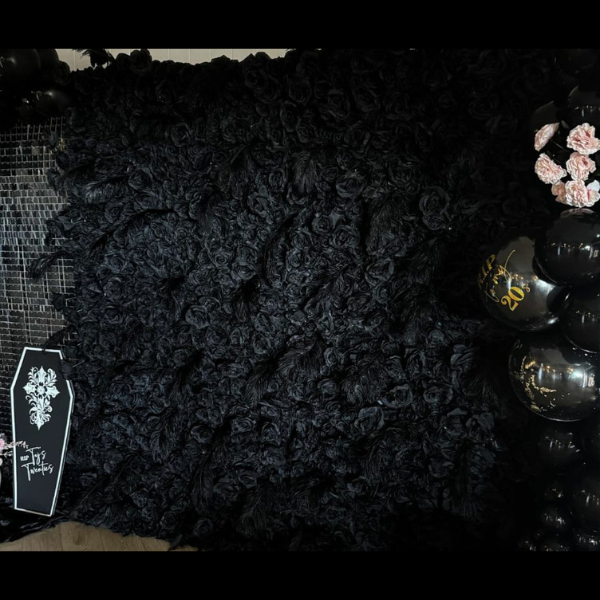 Black Flower Wall Image