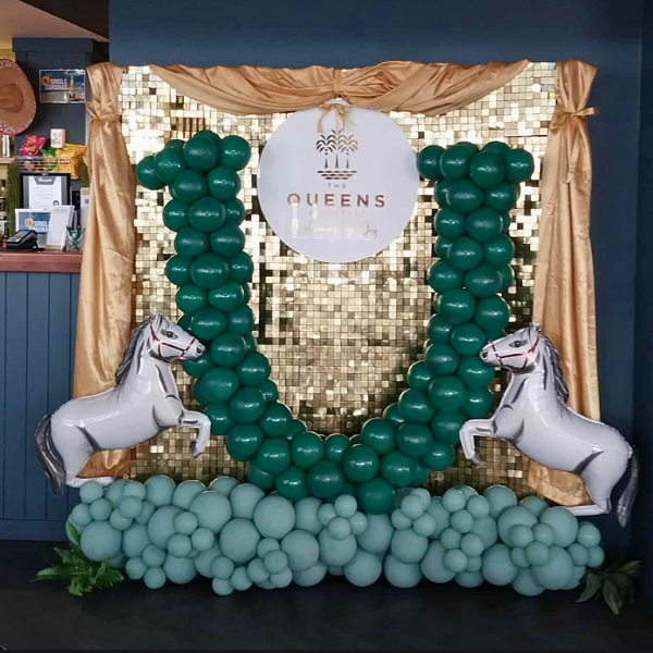 Queens Melbourne Cup Day Image